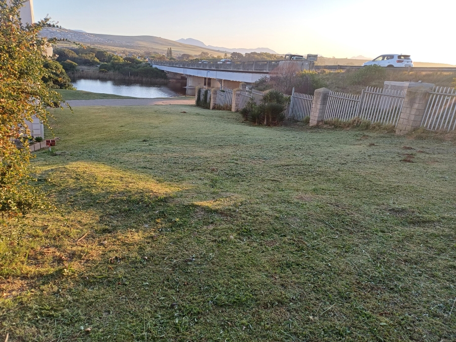 0 Bedroom Property for Sale in Hartenbos Heuwels Western Cape